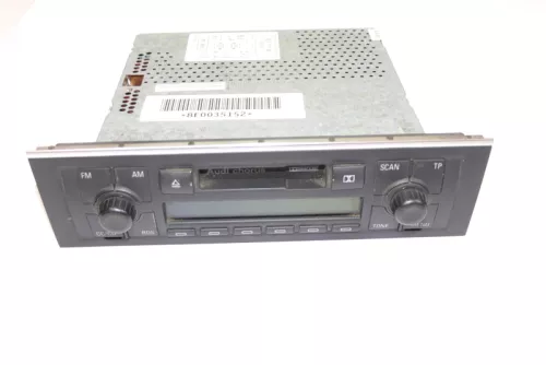 Audi A4 8E Radio Audi Kasette Original chorus inkl. Code 8E0035152 8E0 035 152 L