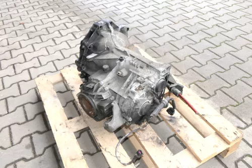 VW Passat 3B A4 Automatikgetriebe Getriebe Automatik DFK CSM 1.9 TDI 81kw AFN (153342)