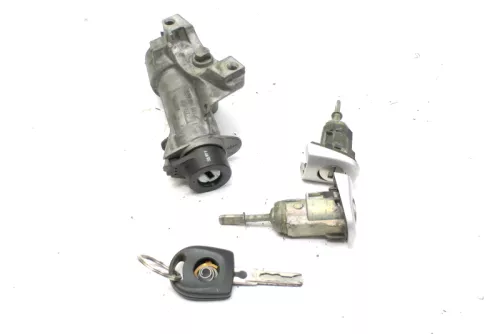 VW Golf 4 Bora Zündschloß + 2x Türschloß mit 1x Schlüssel Tür Schloß