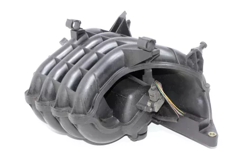 VW Golf 4 Ansaugbrücke Ansaugkrümmer 1,4 16V 55kw AHW AKQ 75PS 036129711BK (153456)