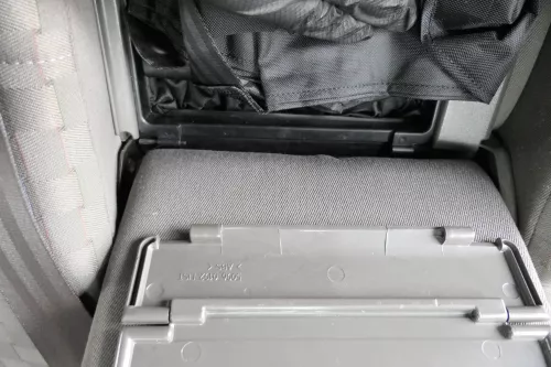 Audi A6 4B Avant Kombi Rückbank Rücksitzbank Sitz Rücksitz 3 Punkt swing dunkelg (153947)