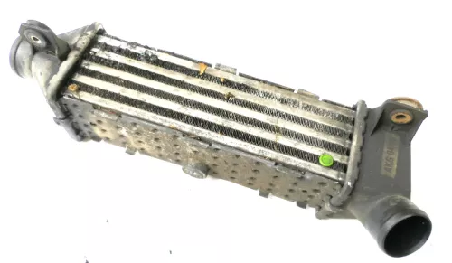 VW Polo Kombi 6K Ladeluftkühler Ladeluft Kühler 6K0145803C ALE AHU 1Z (154181)