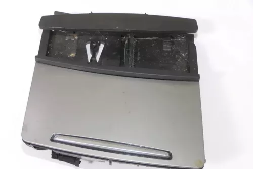 Audi A6 4F Aschenbecher vorne  Mitteltunnel (154356)