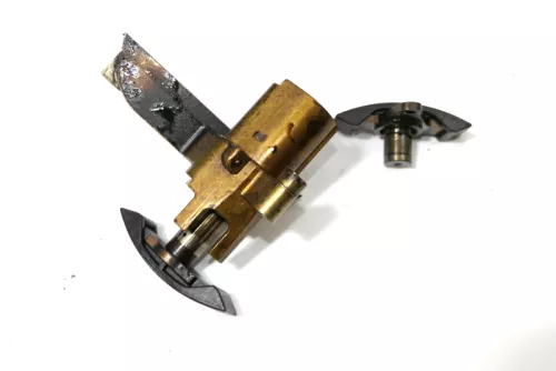 VW Sharan 7M Golf 4 Kettenspanner Nockenwellenversteller 058109217 1,8T 110k