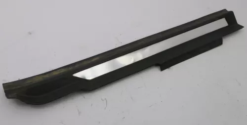 Audi A8 4D Einstiegsleiste Leiste links hinten 4D0853557L chrom silber