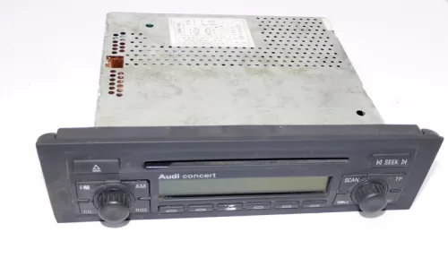 Audi A4 8E B6 Radio CD Player Original concert 8E0057186 + Code
