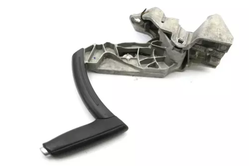 Audi A3 8P Handbremse Feststellbremse schwarz Leder Griff 8P0711303C (154989)