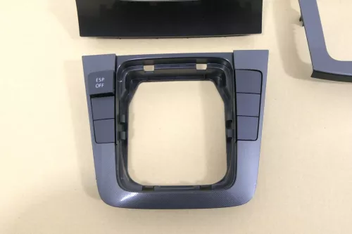 VW Passat 3C Mittelkonsole Verkleidung um Radio Klappe Abdeckung Dekor dunkel gr (155086)