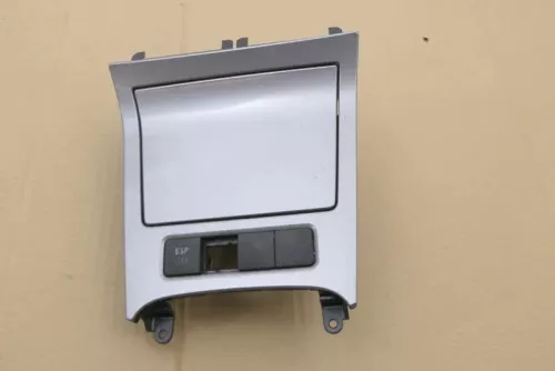 Golf 5 Aschenbecher Zigarettenanzünder vorne 1K0857961 Aludekor silber Alu grau (155104)