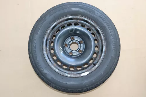 Audi A4 B5 A6 4B Passat 3B 3BG Felgen Reifen Sommerreifen 195/65 R15 91V 3-5mm (155290)