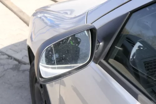 Skoda Fabia 6Y mechanischer Spiegel Außenspiegel links schwarz Glas (155358)