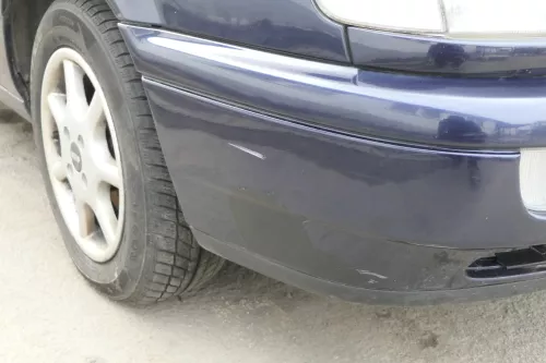 VW Passat 3A 35i Stoßstange vorne Frontstoßstange mit Pralldämpfe vorn blau LN5Y (155408)