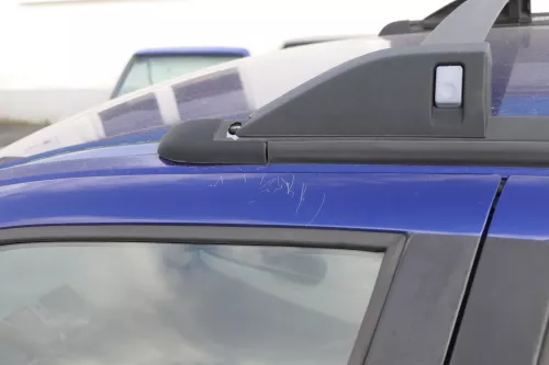 VW Polo Variant Kombi 6Kv oder Caddy 9Kv Tür vorne links blau LS5N (155557)