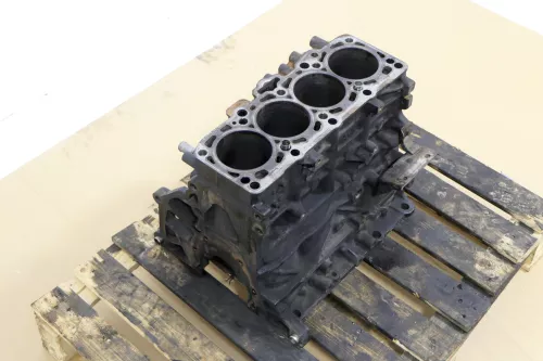 VW Passat 3C Motorblock Motor 2,0 TDI 103kw BMP 140PS NUR BLOCK (155636)