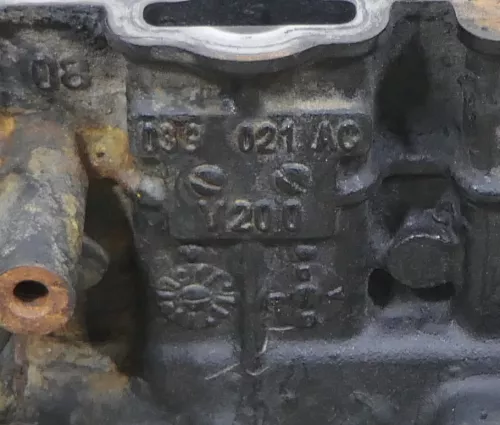 VW Passat 3C Motorblock Motor 2,0 TDI 103kw BMP 140PS NUR BLOCK (155636)