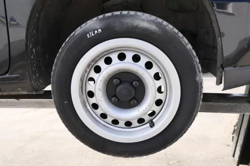 VW Golf 3 Felgen Reifen 185/60 R14 82T Winterreifen 6jx14H2 ET43 ca. 5-8mm M&S