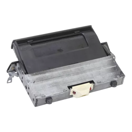 Audi A6 4A Aschenbecher vorne vorn 4A1857951E schwarz (155823)