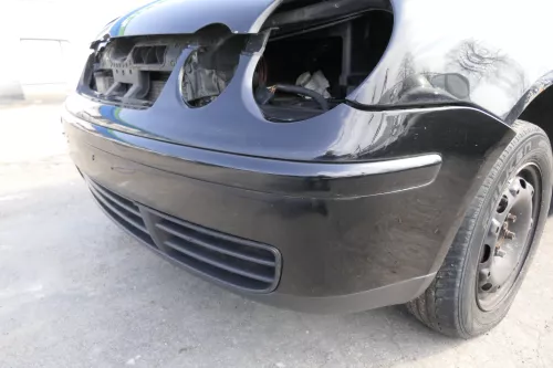 VW Polo 9N Stoßstange Frontstoßstange vorne schwarz L041 (155945)