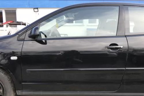 VW Polo 9N 9N3 Tür vorne links Fahrertür 2/3-Türer schwarz uni L041 ohneAnbautei