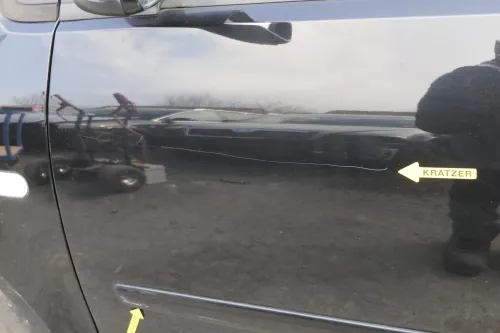 VW Polo 9N 9N3 Tür vorne links Fahrertür 2/3-Türer schwarz uni L041 ohneAnbautei (155949)