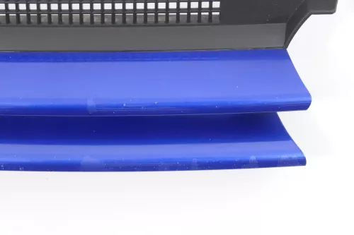 VW Golf 4 Grill Kühlergrill mit VW Zeichen Logo blau LA5W (156003)