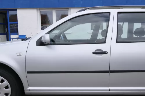 VW Golf 4 Bora Tür vorne links Fahrertür 4/5-Türer & Kombi silber LA7W reflex 8