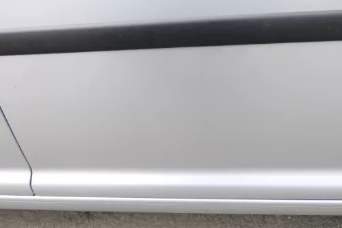 VW Golf 4 Bora Tür vorne rechts Beifahrertür 4/5-Türer + Kombi silber LA7W 8 (156165)