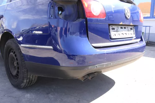 VW Passat 3C Kombi Stoßstange hinten Heckstoßstange Stoßfänger blau LC5E (156249)