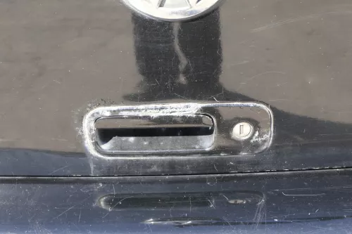 VW Lupo 6X Heckklappe Klappe Kofferraumklappe Scheibe schwarz L041 ohne Anbautei (156287)