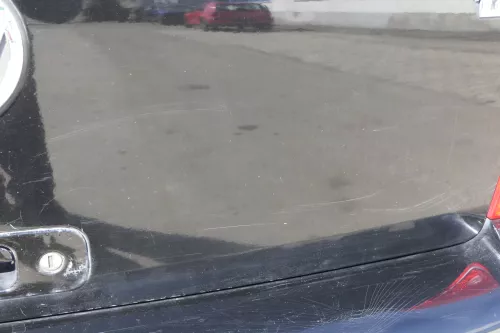 VW Lupo 6X Heckklappe Klappe Kofferraumklappe Scheibe schwarz L041 ohne Anbautei (156287)