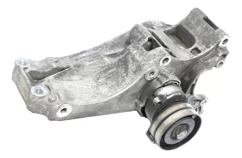 VW Polo 6N2 Halter Konsole Lichtmaschine Träger 032145167L 169M Klimaanlage