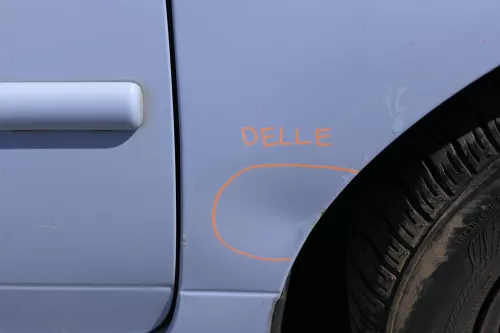 VW Lupo 6X Kotflügel vorne rechts grau blau LR5D - Delle (156302)