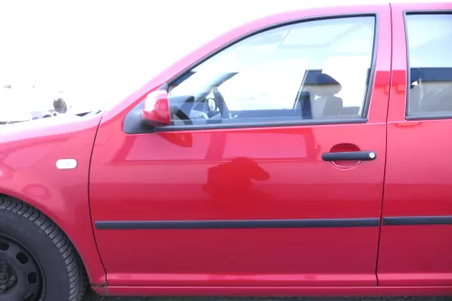 VW Golf 4 Bora Tür vorne links Fahrertür 4/5-Türer+ Kombi Avant rot LP3G