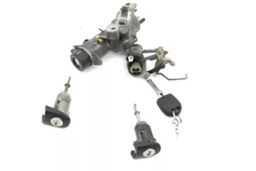 VW Golf 4 Lim Schloßsystem 2x Türschloß 1x Schlüssel Schloß Zündschloß Hecksch M (156388)