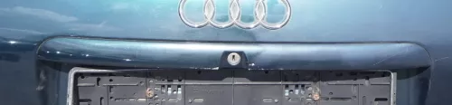 Audi A4 B5 Limousine Griff Heckklappe Heckklappengriff grün LZ6U bis caBj.1999