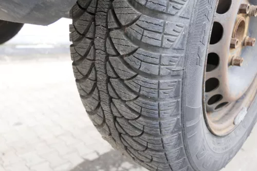 4x A4 B5 A6 4B Passat 3BG Felgen Reifen Winterreifen M+S 195/65 R15 91T 5-8mm (156476)