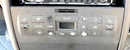Audi A3 8L Facel Steuergerät Klimaanlage Klimabedienteil 8L0820043J Climatronic
