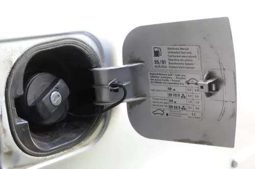 VW Lupo Seat Arosa Tankdeckel Deckel Tank Tankverschluß grau silber LA7W (157048)