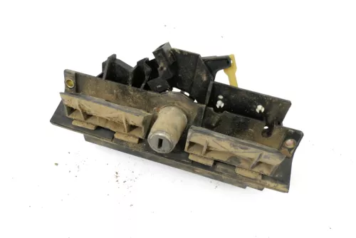 Audi A4 B5 Komb Kofferraumschloß Heckschloß Schloß OHNE Schlüssel KEIN Schlüssel