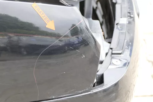 VW Lupo 6X Kotflügel vorne rechts schwarz L041 uni black (157174)