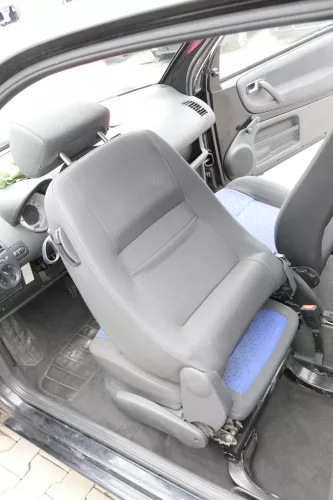 Seat Arosa Lupo Sitz vorne links Fahrersitz Höhenverstellung dunkel blau (157180)