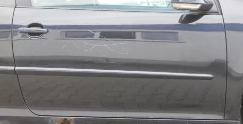 VW Golf 5 V 1K Tür Türblatt vorne rechts Beifahrertür 2/3-Türer schwarz LC9Z met