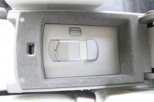 VW Passat 3C Mittelarmlehne Armlehne Fach original komplett grau classicgr Stoff (157201)