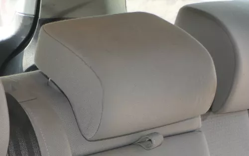 VW Passat 3C Kopfstütze Sitz Sitze hinten in der Mitte grau 3C0885902G 96W (157204)