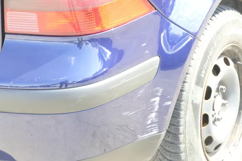 VW Golf 4 1J Limousine Stoßstange hinten Heckstoßstange Stoßfänger blau LB5N (157319)