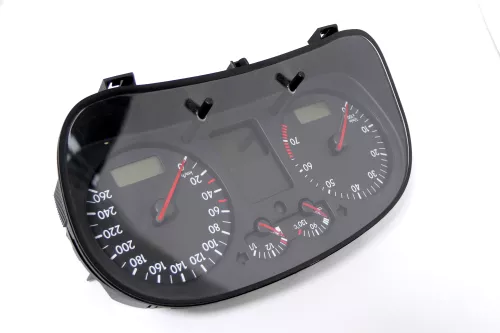 VW Golf 4 Tacho Tachometer Kombiinstrument 292.000km 1J0920826A 1,6-2,8 (157331)