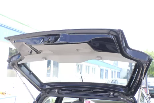 VW Lupo 6X Heckklappe Klappe Kofferraumklappe Scheibe schwarz L041 uni (157427)