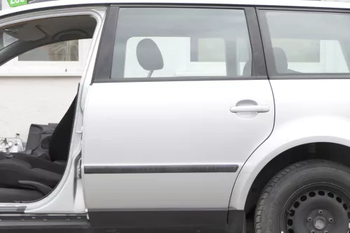 VW Passat 3B 3BG Kombi Variant Tür hinten links silber LA7W reflexsilber 157542 (157542)