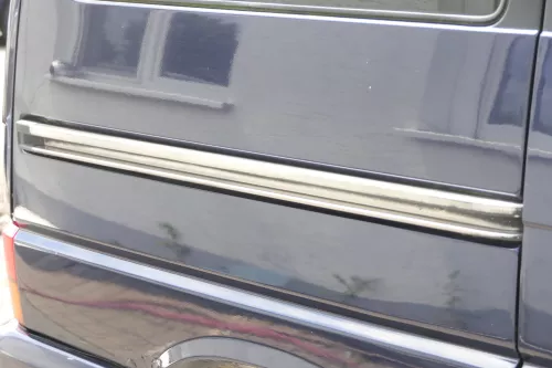 VW T4 Transporter Tür rechts Schiebetür Schiene Führungsschie Multivan Caravelle