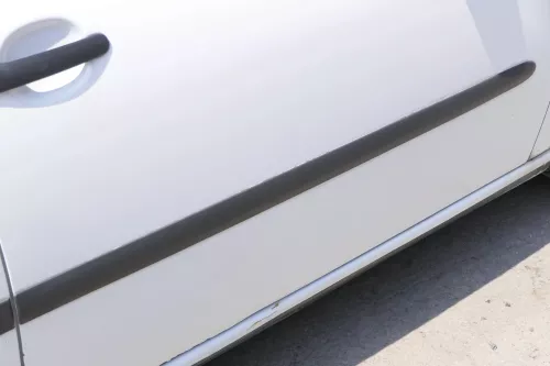 Seat Ibiza 6L Tür Beifahrertür 4/5-Türer vorne rechts weiß LB9A (157641)